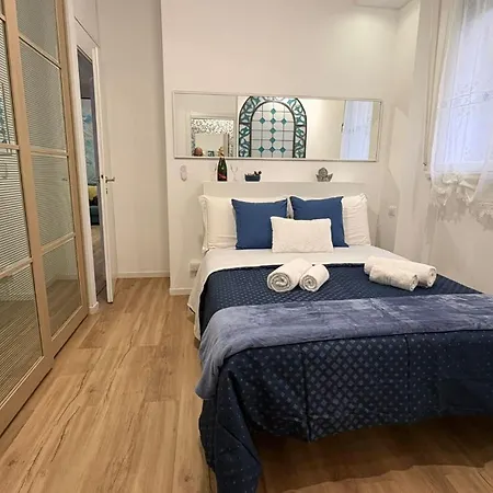 Semesterbostad La Dimora E&f House